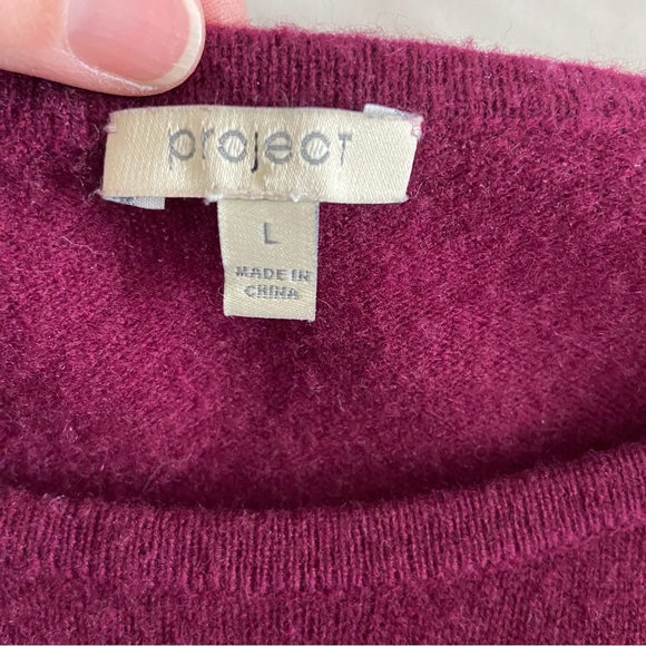 Burgundy Fringe 100% Cashmere Sweater Size Large - Picture 3 of 4